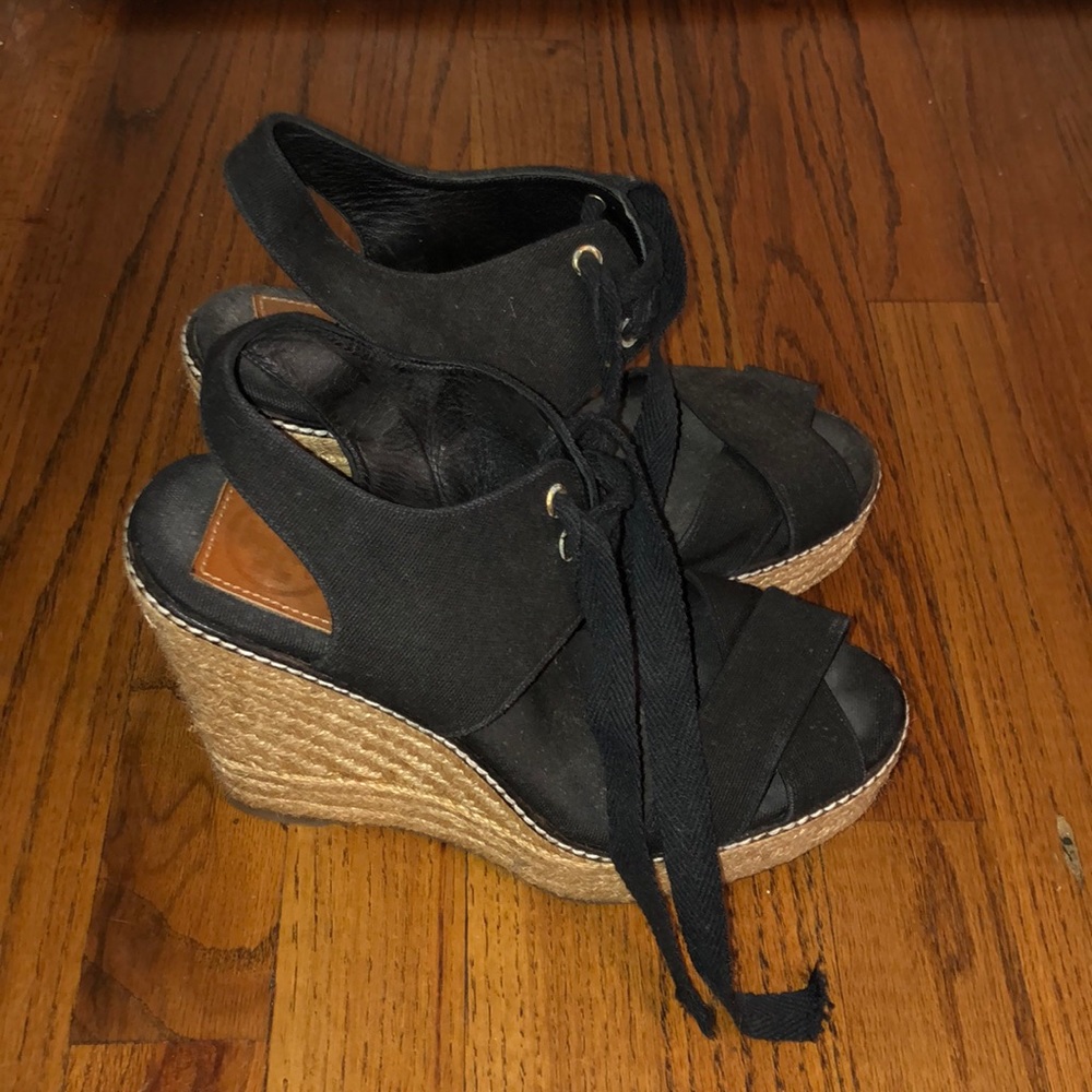 Tory Burch Wedges 8.5
